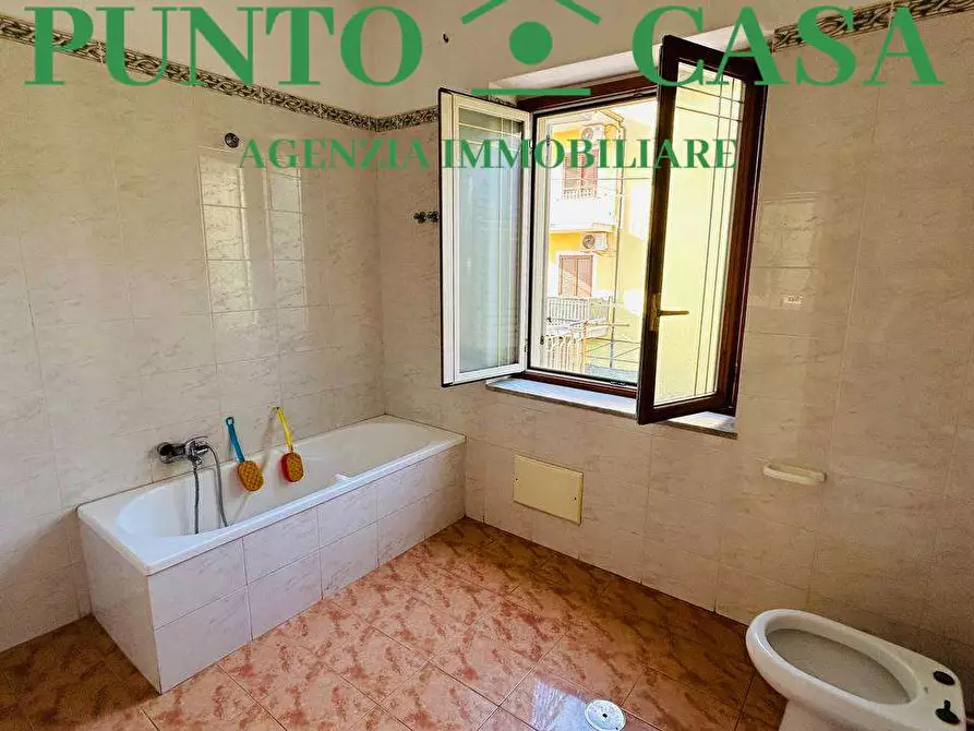 Immagine 15 di Appartamento in vendita  in Torre Lupo a Falerna