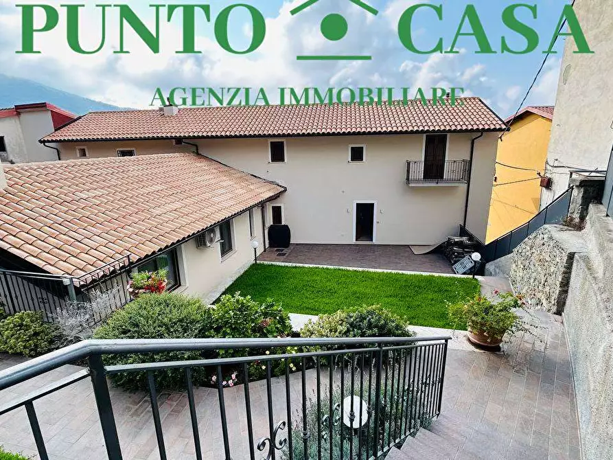 Immagine 37 di Casa indipendente in vendita  in Via Roma a Falerna