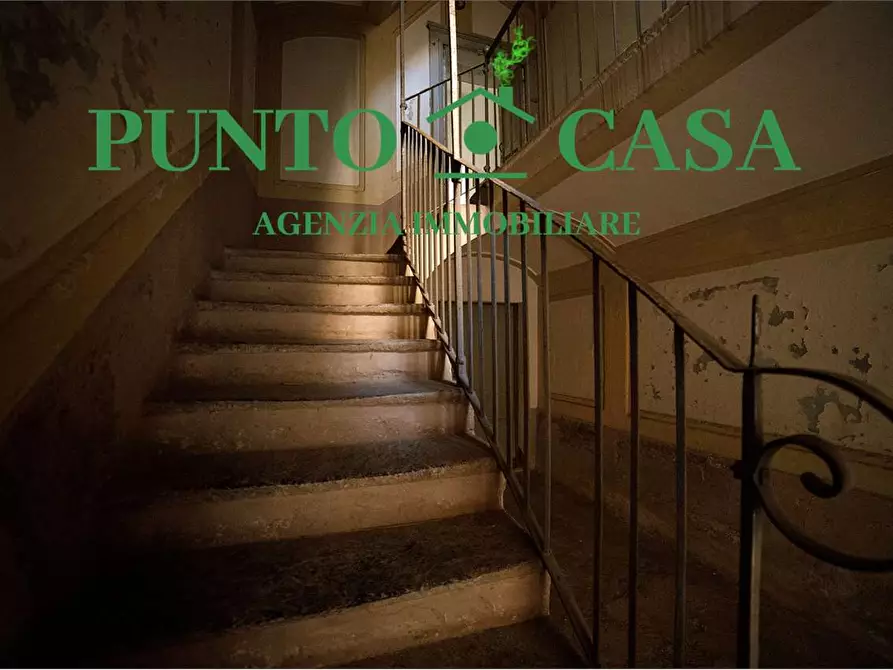 Immagine 6 di Stabile in vendita  in Via Domenico Porchio a Lamezia Terme