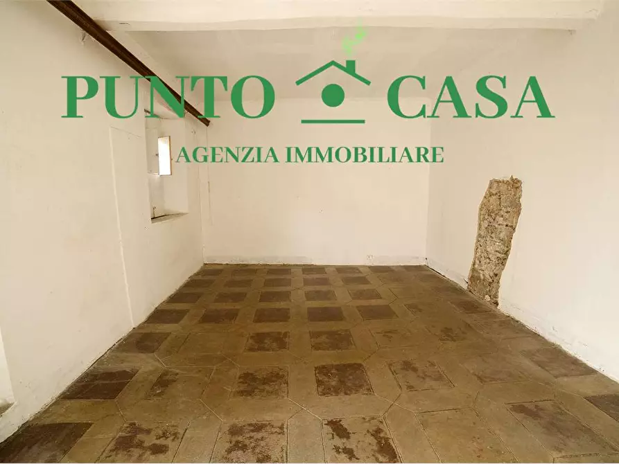 Immagine 9 di Stabile in vendita  in Via Domenico Porchio a Lamezia Terme