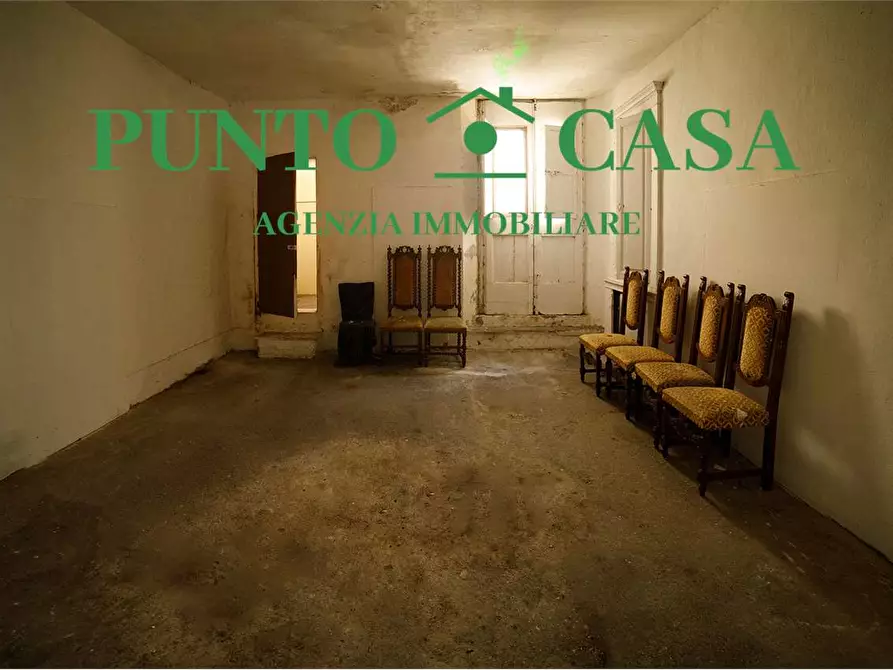 Immagine 18 di Stabile in vendita  in Via Domenico Porchio a Lamezia Terme