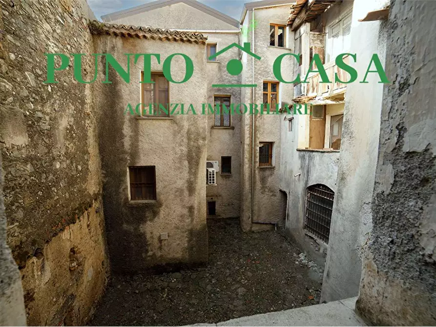 Immagine 24 di Stabile in vendita  in Via Domenico Porchio a Lamezia Terme