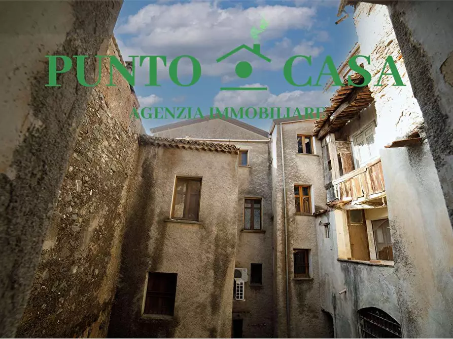 Immagine 25 di Stabile in vendita  in Via Domenico Porchio a Lamezia Terme