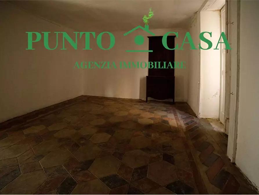 Immagine 26 di Stabile in vendita  in Via Domenico Porchio a Lamezia Terme