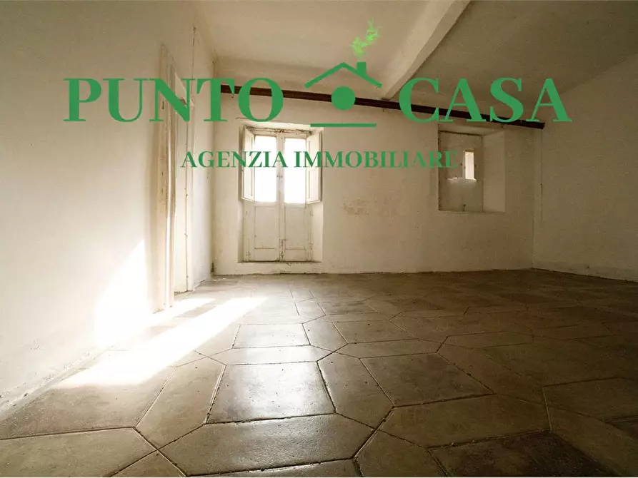 Immagine 29 di Stabile in vendita  in Via Domenico Porchio a Lamezia Terme