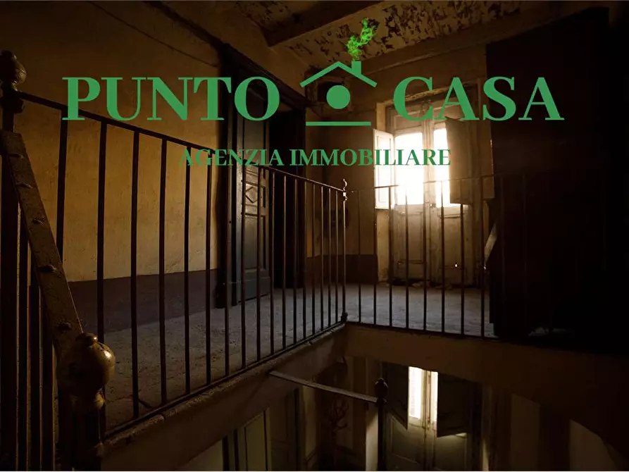 Immagine 33 di Stabile in vendita  in Via Domenico Porchio a Lamezia Terme