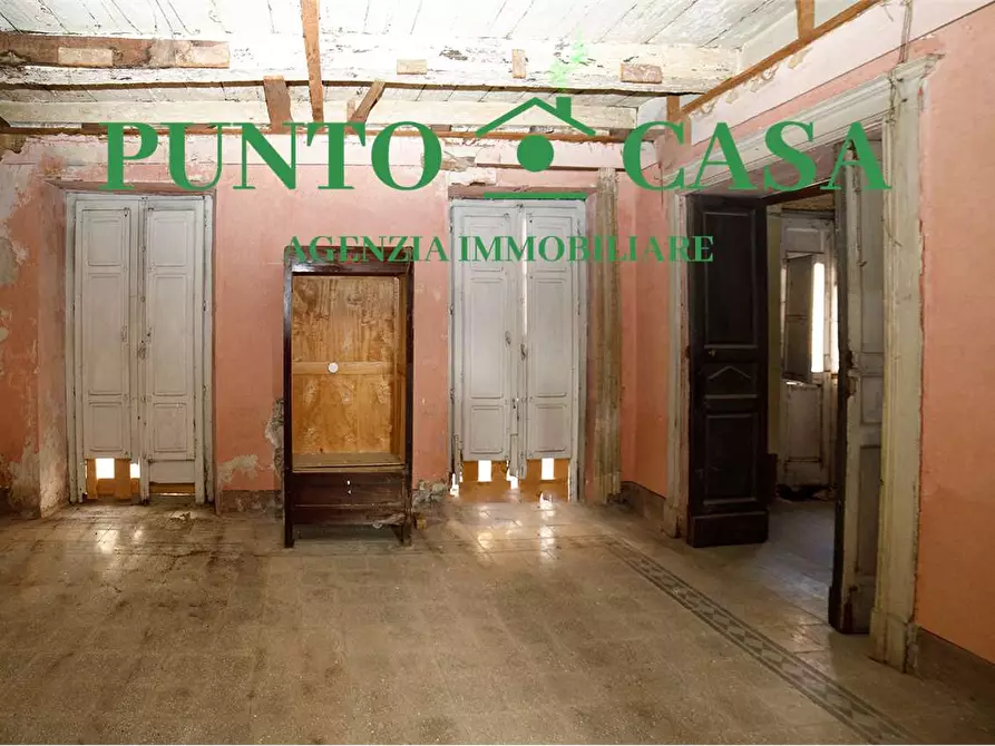 Immagine 39 di Stabile in vendita  in Via Domenico Porchio a Lamezia Terme