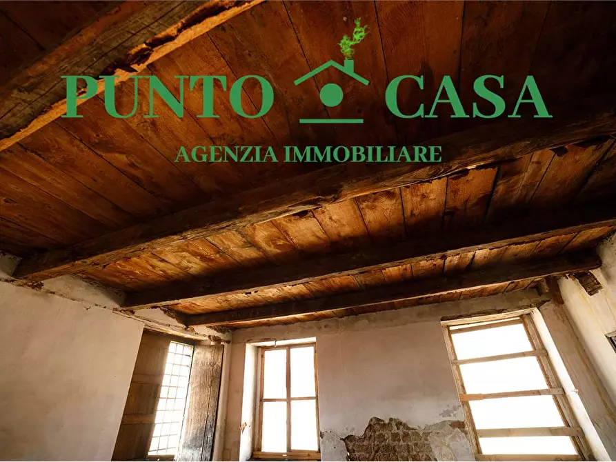 Immagine 45 di Stabile in vendita  in Via Domenico Porchio a Lamezia Terme