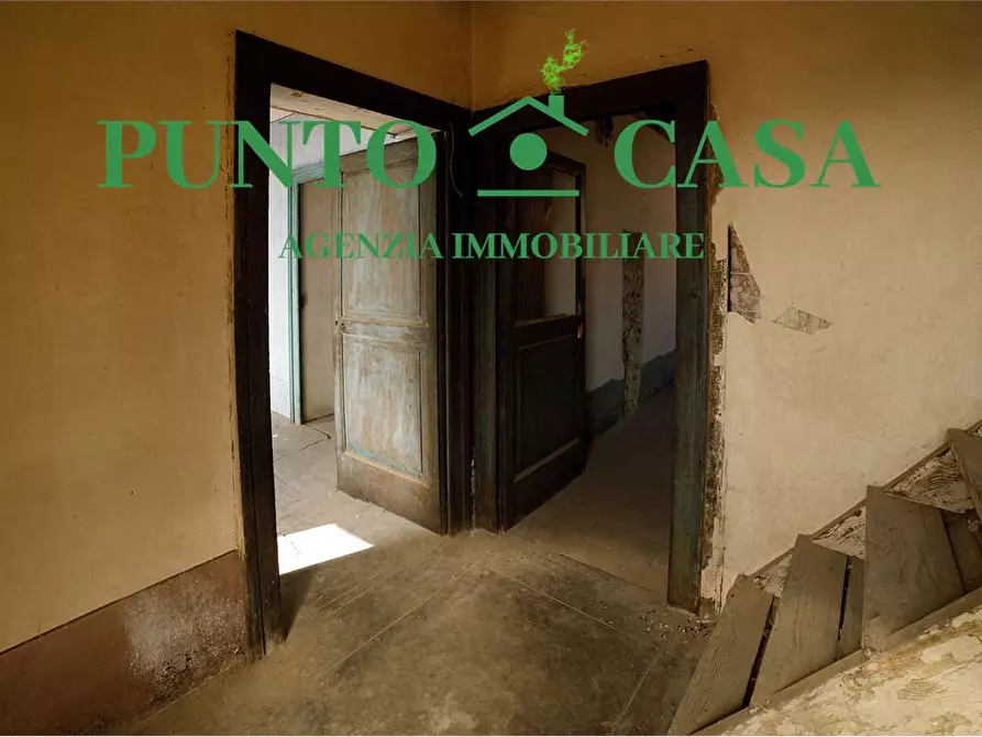 Immagine 50 di Stabile in vendita  in Via Domenico Porchio a Lamezia Terme