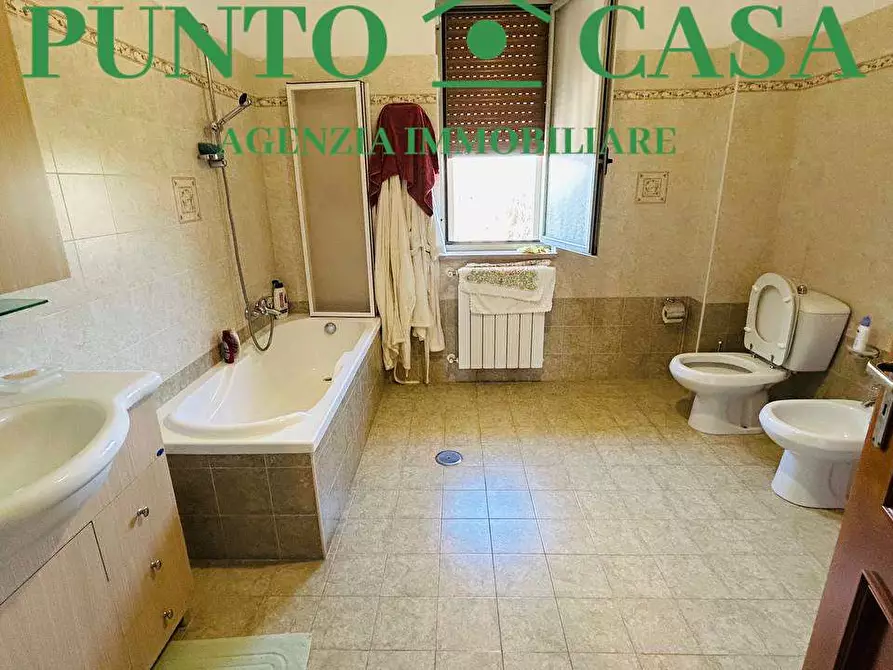 Immagine 17 di Stabile in vendita  in Località Bosco Amatello a Lamezia Terme