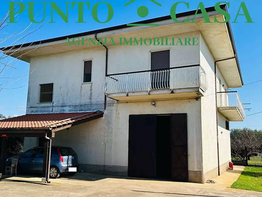 Immagine 37 di Stabile in vendita  in Località Bosco Amatello a Lamezia Terme