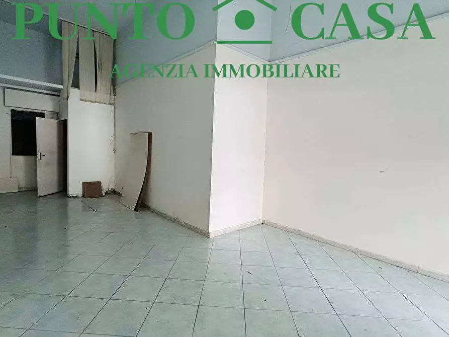 Immagine 4 di Magazzino in vendita  in Via Adda a Lamezia Terme