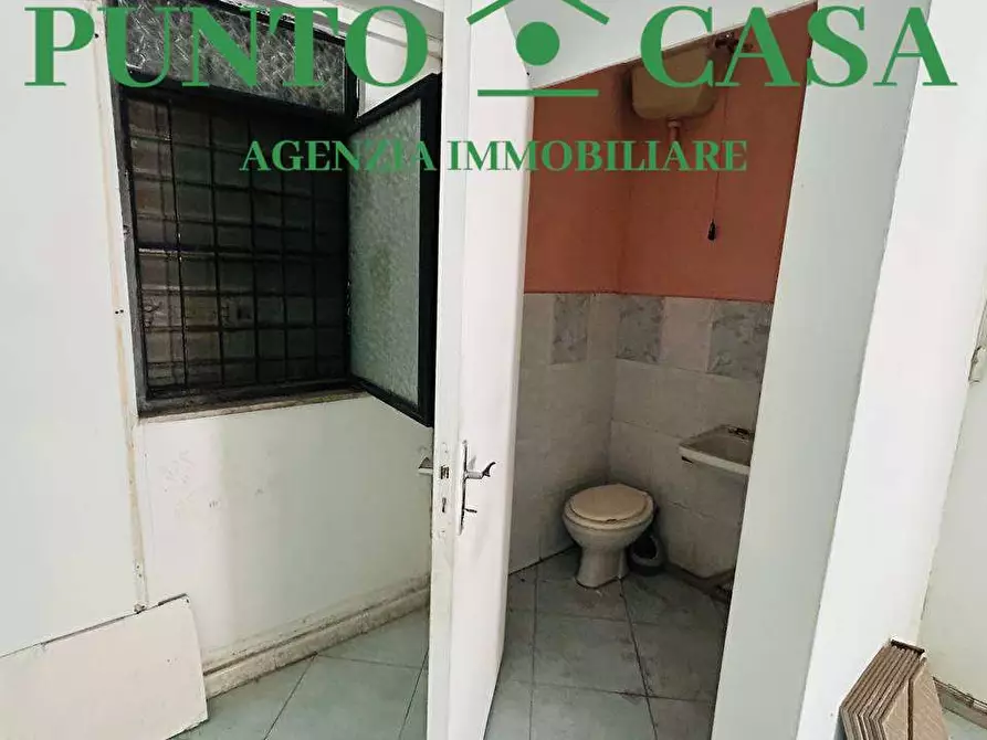 Immagine 8 di Magazzino in vendita  in Via Adda a Lamezia Terme