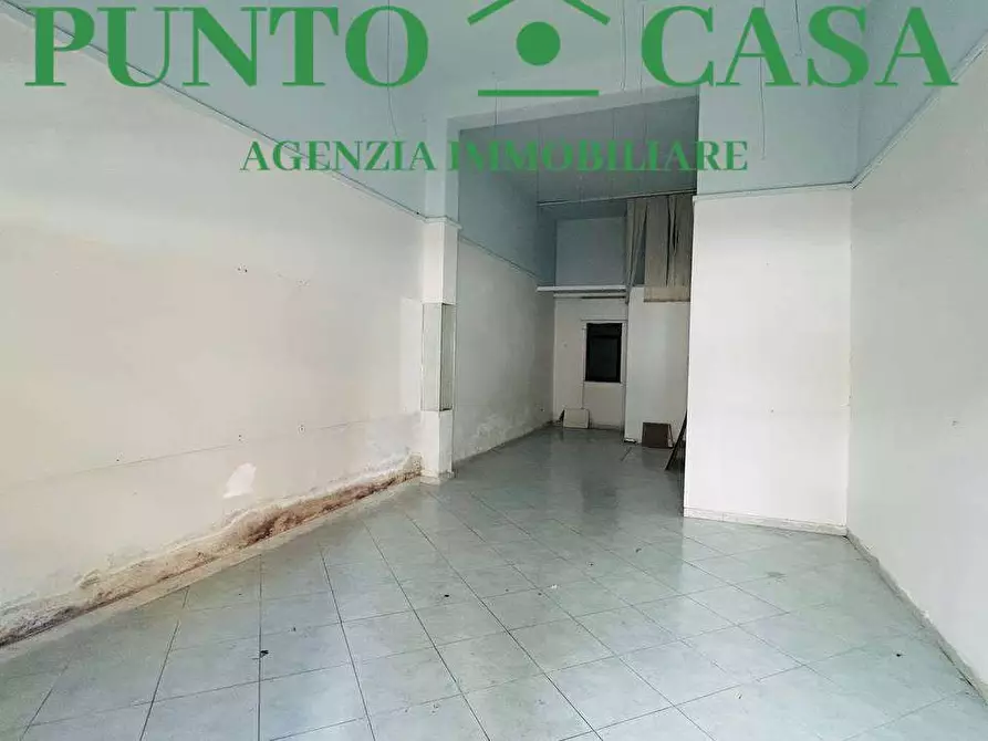 Immagine 9 di Magazzino in vendita  in Via Adda a Lamezia Terme
