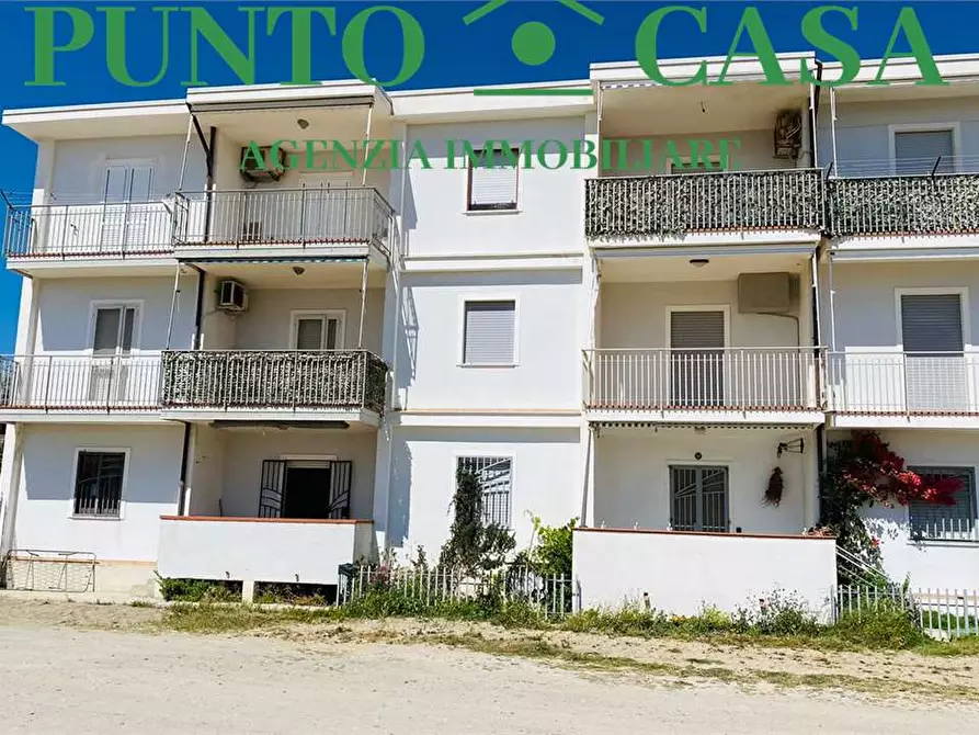 Immagine 49 di Appartamento in vendita  in Via Venezia a Gizzeria