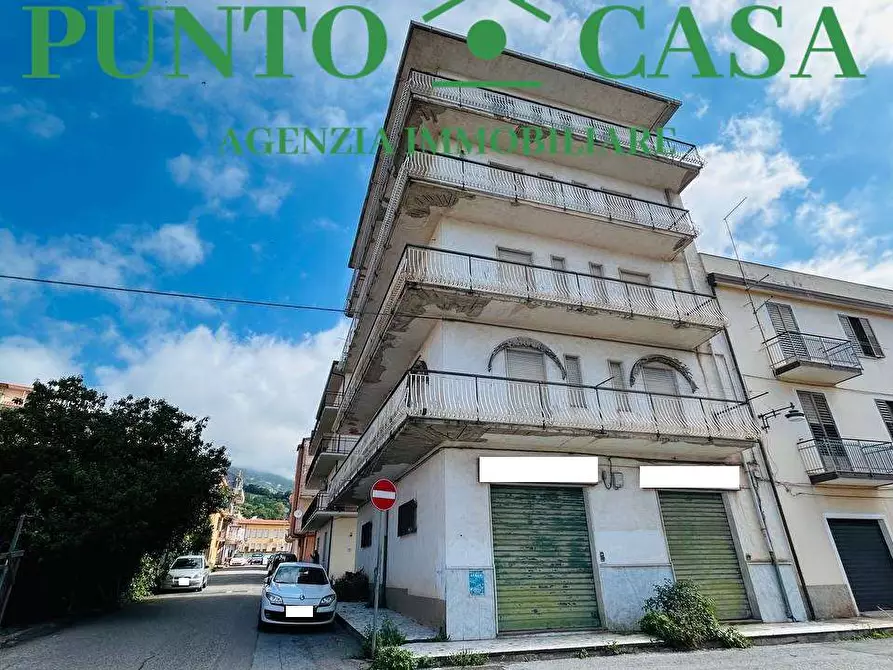 Immagine 1 di Appartamento in vendita  in Via XXIV Maggio a Lamezia Terme