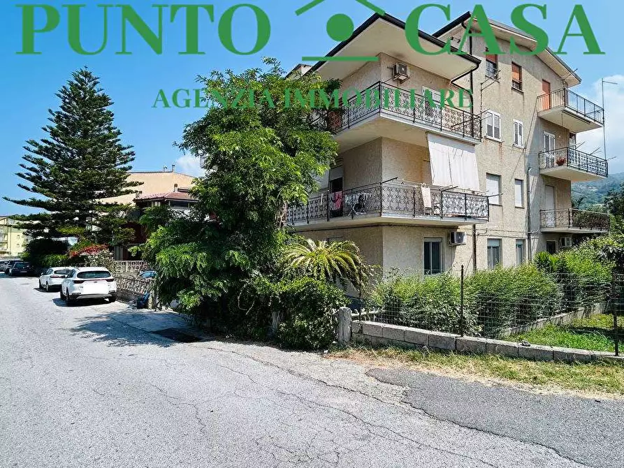 Immagine 21 di Appartamento in vendita  in via cantina a Falerna