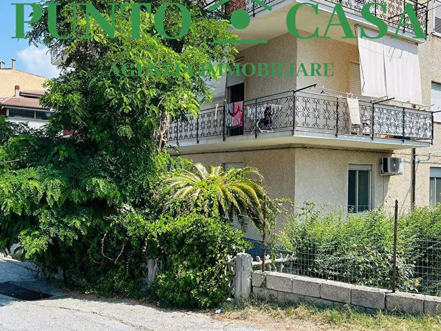 Immagine 22 di Appartamento in vendita  in via cantina a Falerna