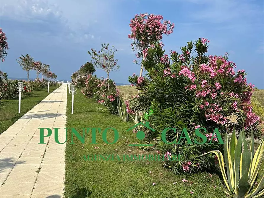 Immagine 39 di Appartamento in vendita  in Loc. Marina De Luca a Nocera Terinese