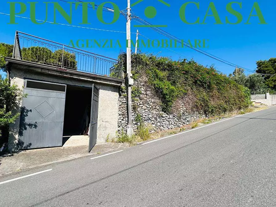 Immagine 26 di Casa bifamiliare in vendita  in Via Principe D'Aquino 17 a Falerna