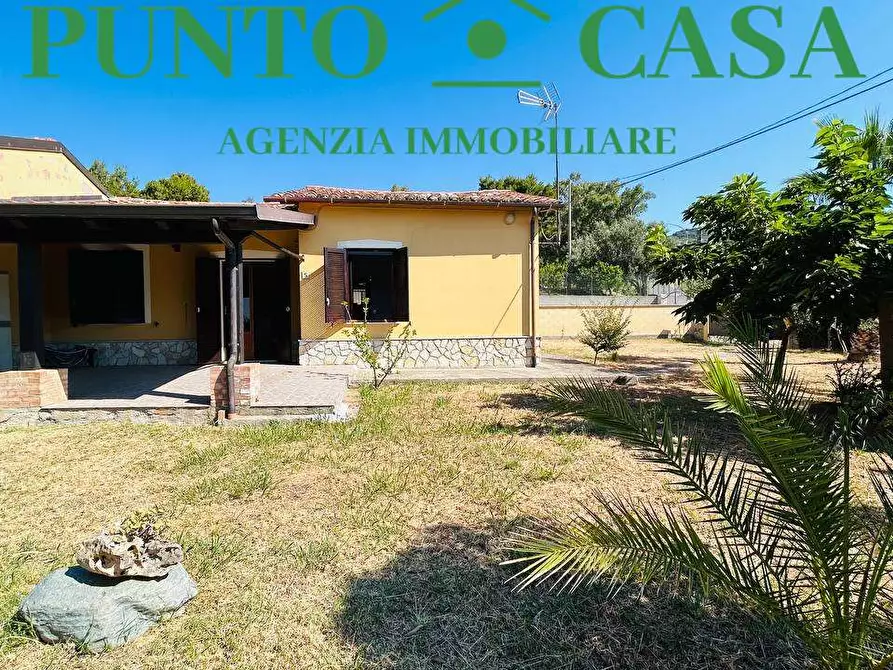 Immagine 21 di Casa bifamiliare in vendita  in Via Principe D'Aquino 17 a Falerna