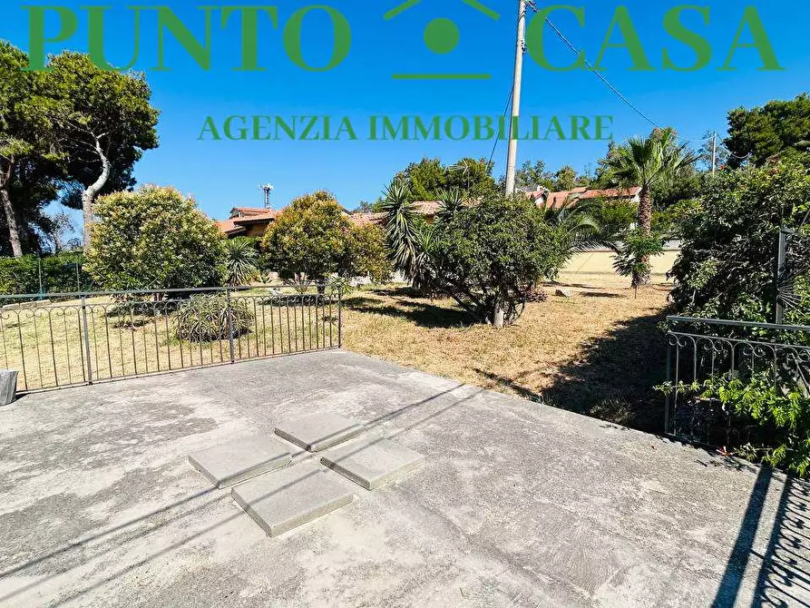 Immagine 16 di Casa bifamiliare in vendita  in Via Principe D'Aquino 17 a Falerna