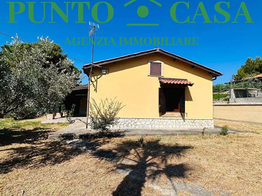 Immagine 33 di Casa bifamiliare in vendita  in Via Principe D'Aquino 17 a Falerna