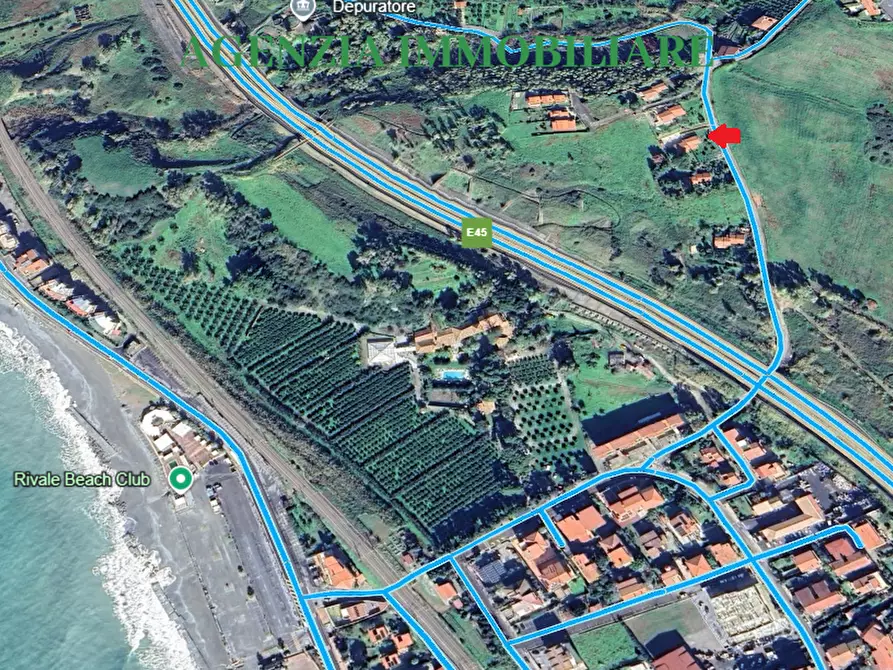 Immagine 34 di Casa bifamiliare in vendita  in Via Principe D'Aquino 17 a Falerna