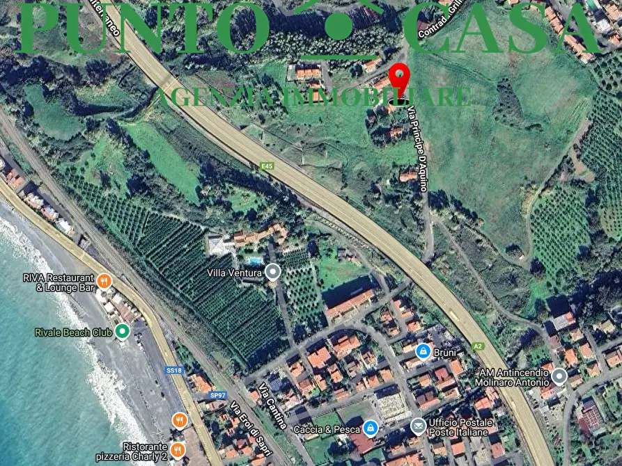 Immagine 37 di Casa bifamiliare in vendita  in Via Principe D'Aquino 17 a Falerna