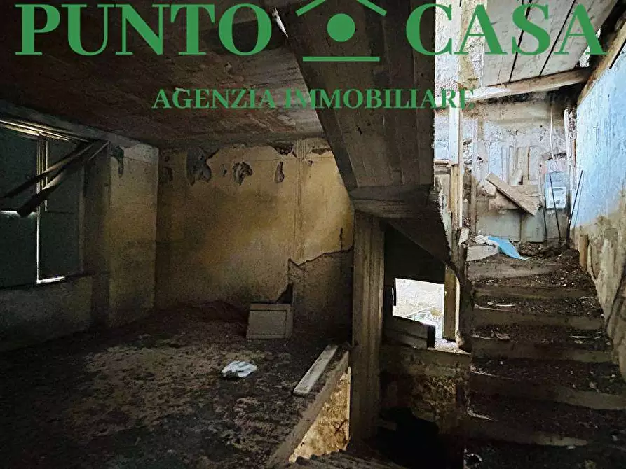Immagine 23 di Casa indipendente in vendita  in Via Cavour a Lamezia Terme