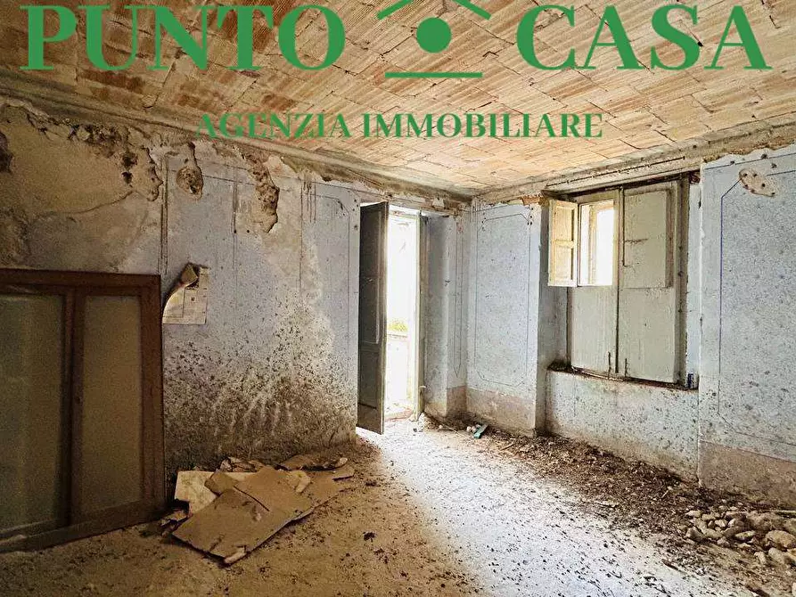 Immagine 5 di Casa indipendente in vendita  in Via Cavour a Lamezia Terme