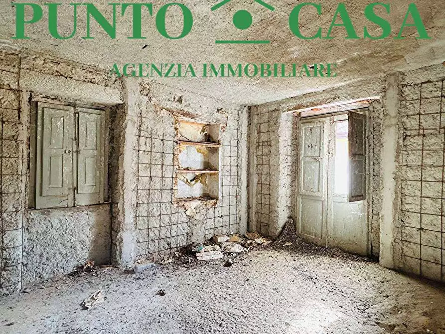 Immagine 8 di Casa indipendente in vendita  in Via Cavour a Lamezia Terme