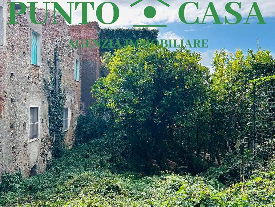 Immagine 18 di Casa indipendente in vendita  in Via Cavour a Lamezia Terme