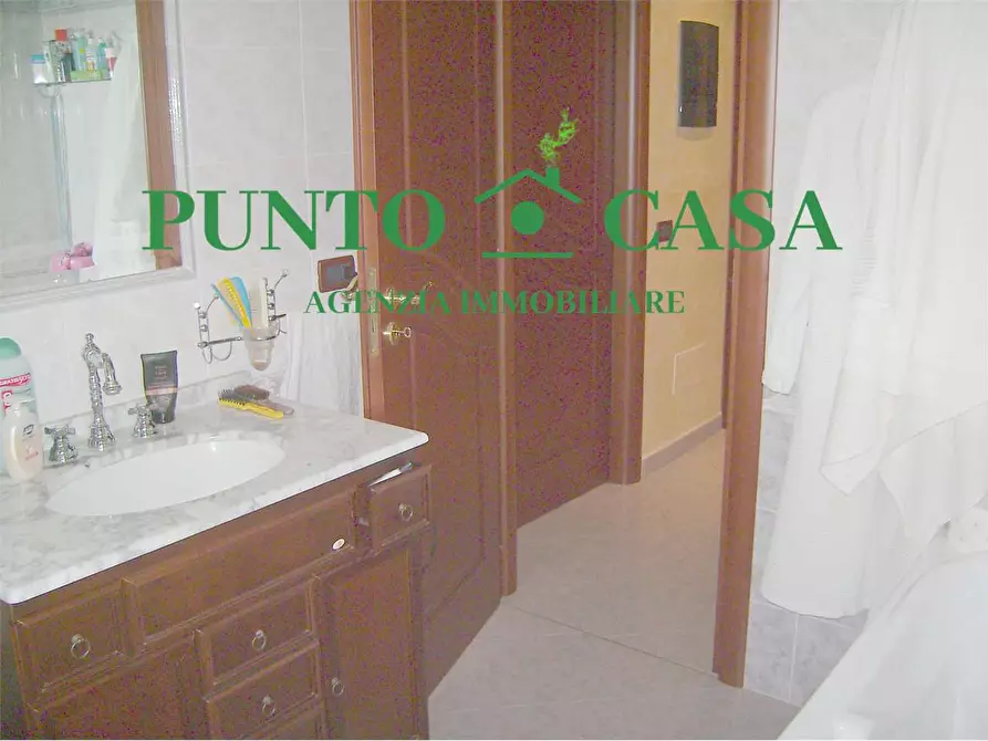 Immagine 14 di Appartamento in vendita  in Via Gabriele Cianflone a Lamezia Terme