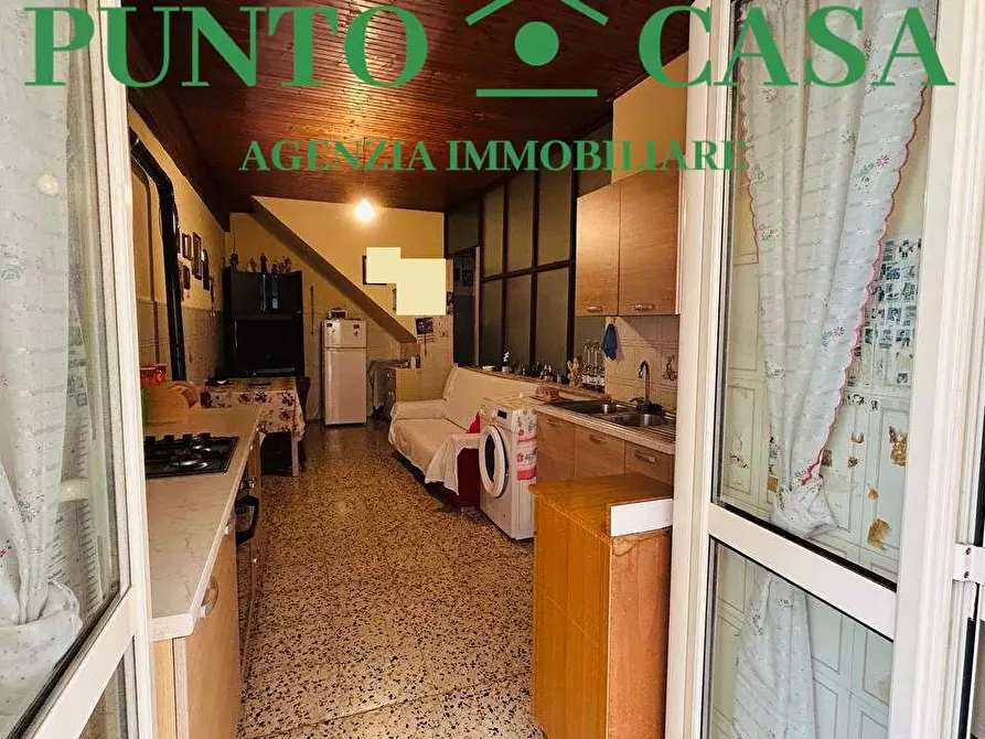 Immagine 11 di Casa indipendente in vendita  in Via Ferruccio a Lamezia Terme