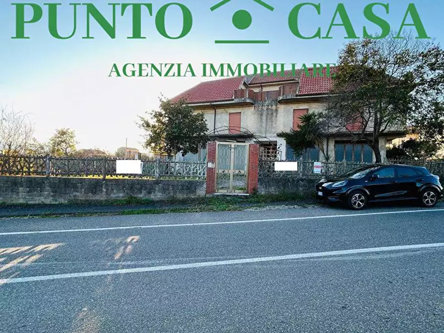 Immagine 24 di Stabile in vendita  in Via Papa Luciani  39 a San Pietro A Maida