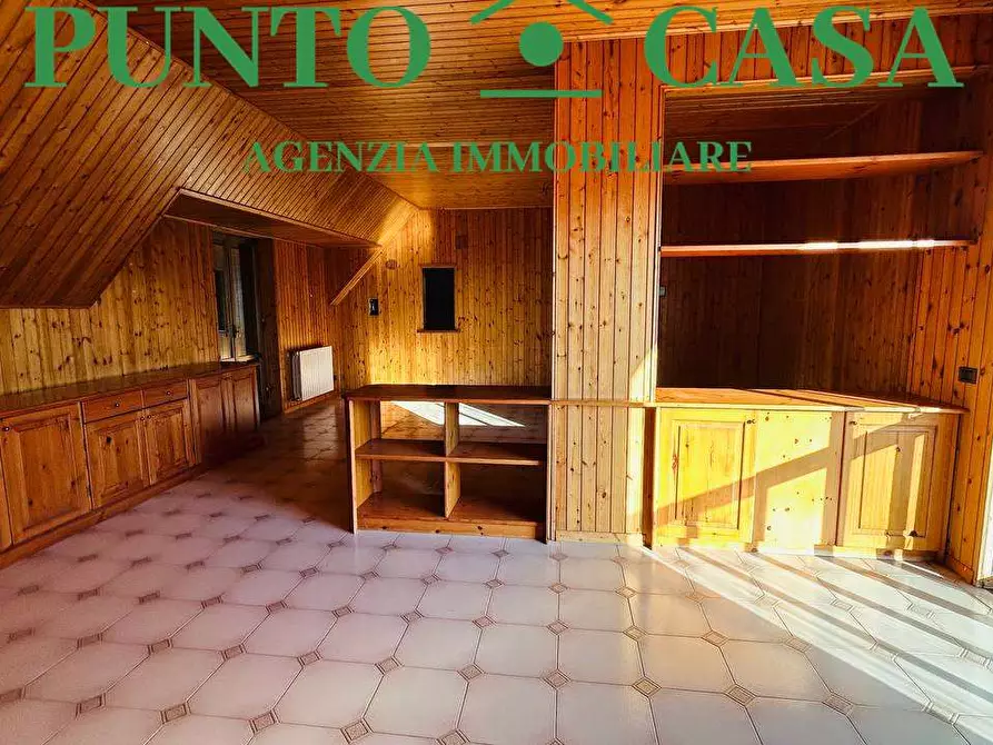 Immagine 7 di Stabile in vendita  in Via Papa Luciani  39 a San Pietro A Maida