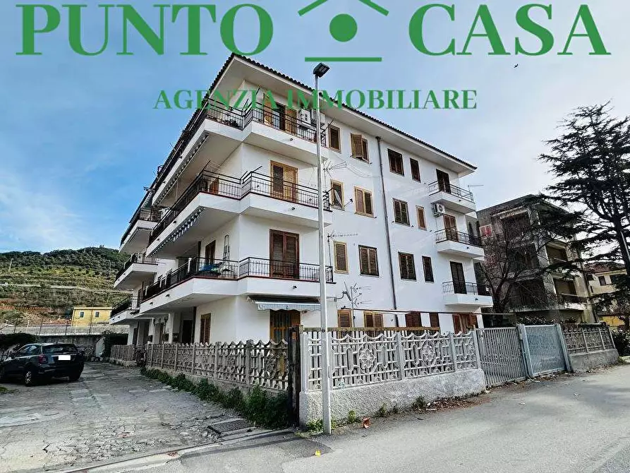 Immagine 25 di Appartamento in vendita  in Via Cavour a Nocera Terinese