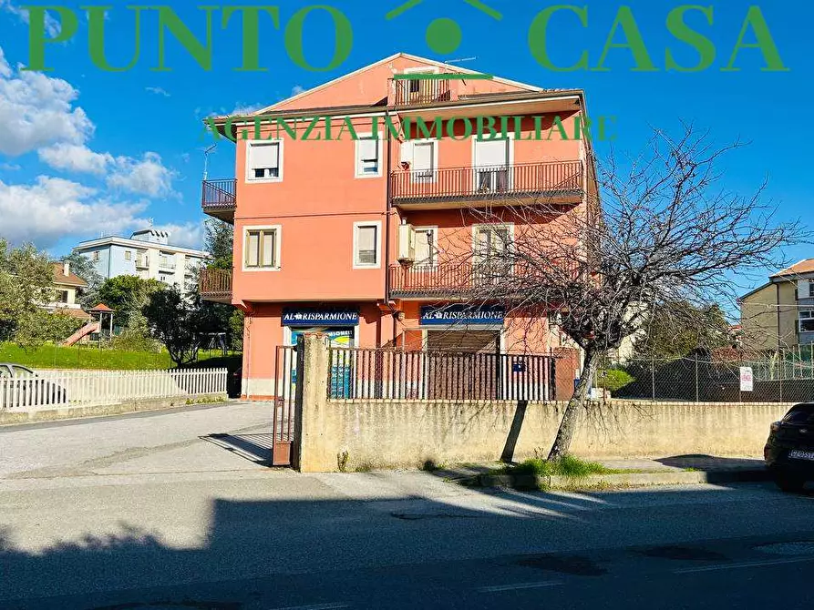 Immagine 1 di Magazzino in vendita  in Via Delle Nazioni a Lamezia Terme