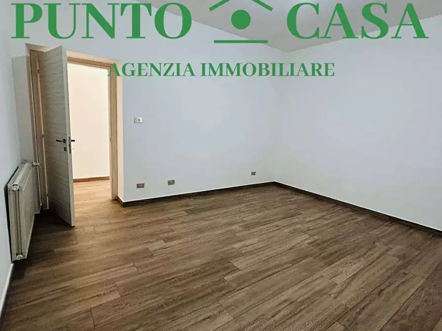 Immagine 12 di Appartamento in affitto  a Lamezia Terme