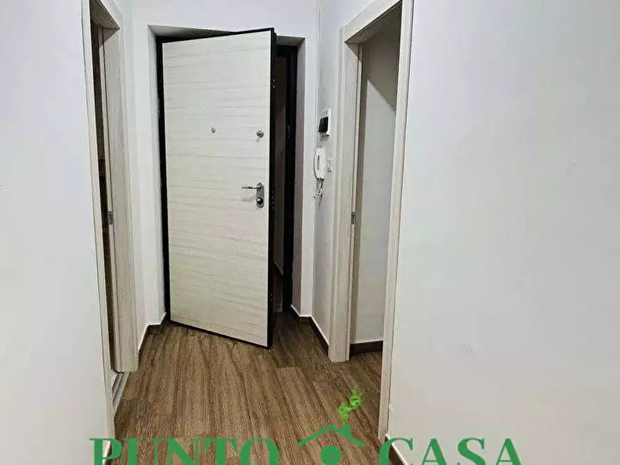 Immagine 14 di Appartamento in affitto  a Lamezia Terme