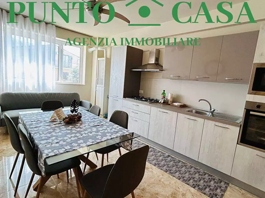 Immagine 14 di Appartamento in vendita  in Viale della Libertà a Falerna