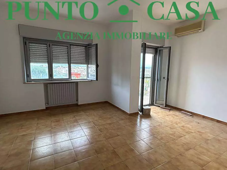 Immagine 5 di Appartamento in vendita  in Via Del Progresso a Lamezia Terme