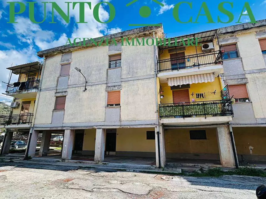 Immagine 1 di Appartamento in vendita  in Via Delle Terme a Lamezia Terme