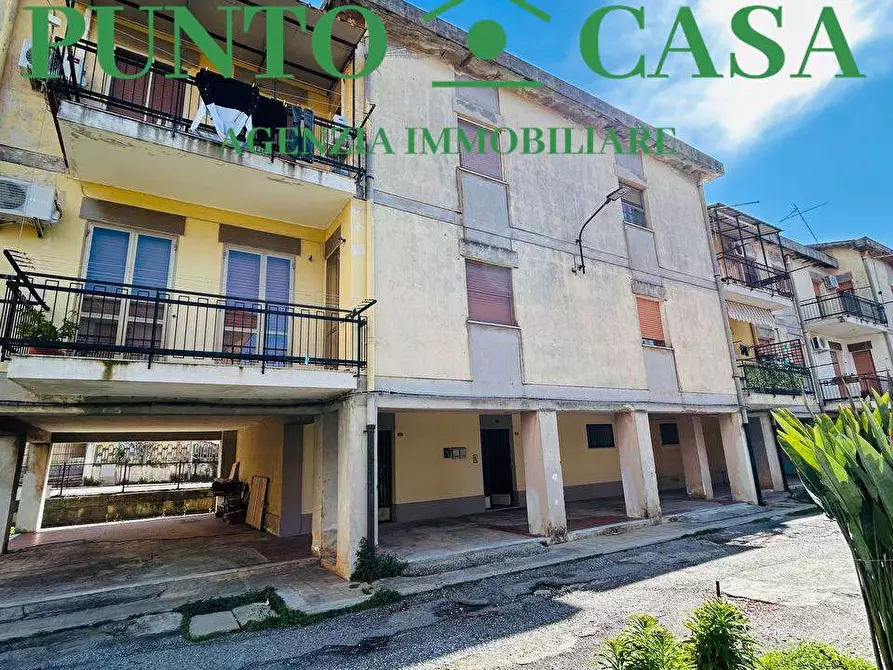 Immagine 31 di Appartamento in vendita  in Via Delle Terme a Lamezia Terme