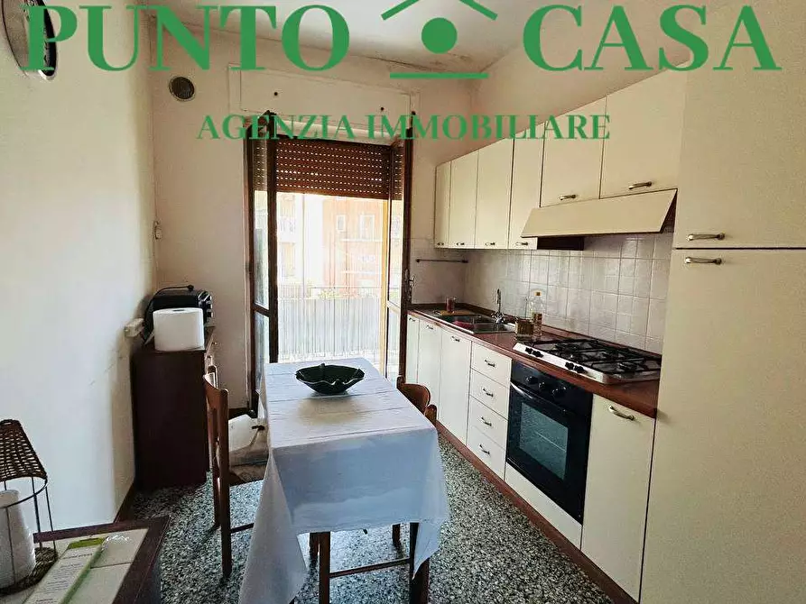 Immagine 4 di Appartamento in vendita  in Via Delle Terme a Lamezia Terme