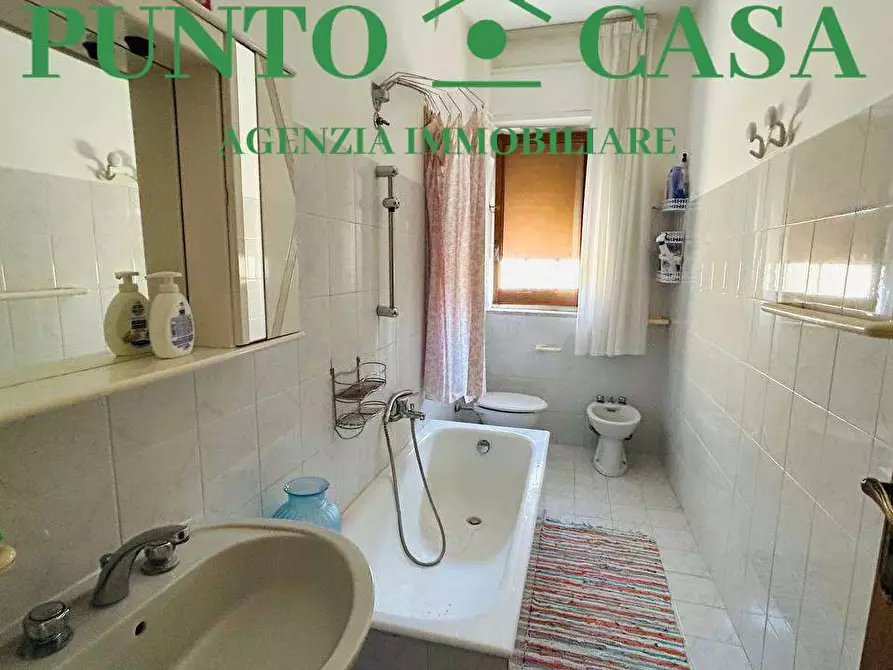 Immagine 9 di Appartamento in vendita  in Via Delle Terme a Lamezia Terme