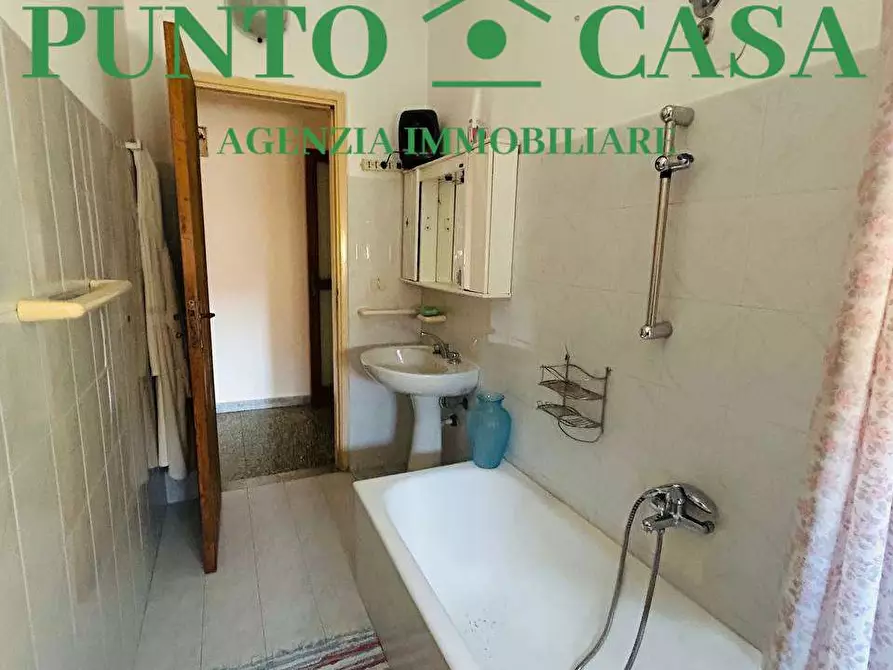 Immagine 19 di Appartamento in vendita  in Via Delle Terme a Lamezia Terme