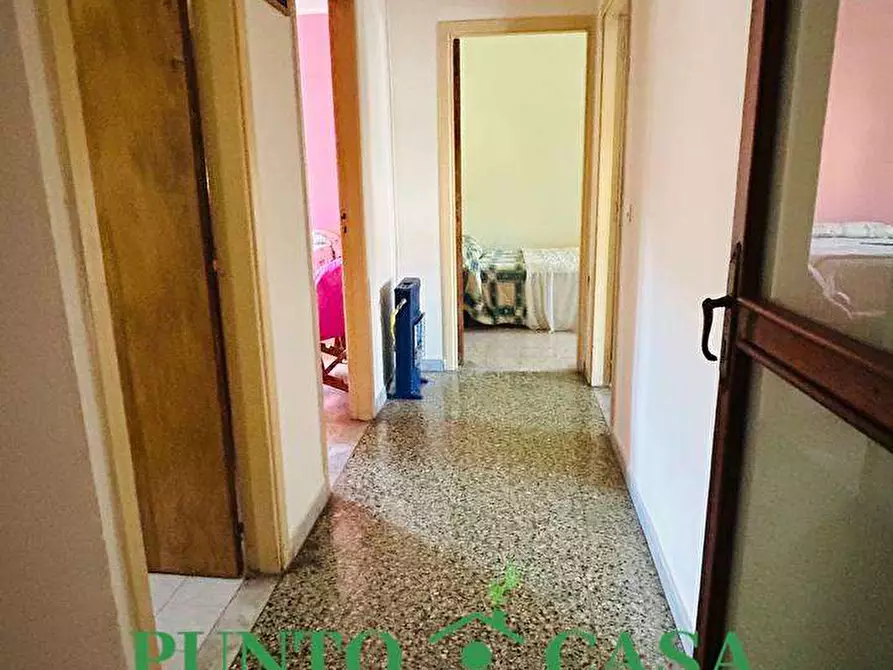 Immagine 20 di Appartamento in vendita  in Via Delle Terme a Lamezia Terme