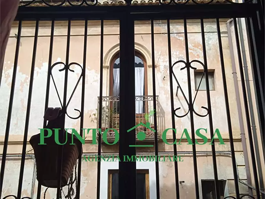 Immagine 33 di Appartamento in vendita  in Via Antonio D'Ippolito a Lamezia Terme